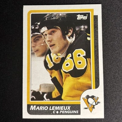 1986-87 Topps #122 Mario Lemieux HOF Pittsburgh Penguins Hockey - Image 1 of 2