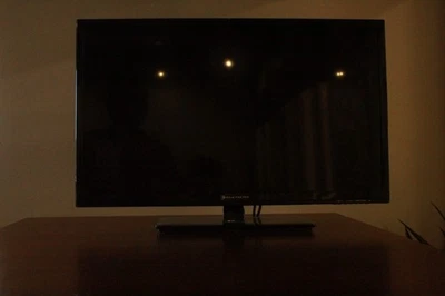 Dolby Audio 1080p Element 32" HD LED TV Item #: ELEFT326 - Image 1 of 4