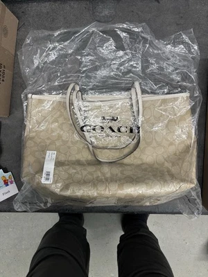 COACH XGrain KATY Satchel NEW In COACH plastic bag Reversible!!!￼ - Image 1 of 4