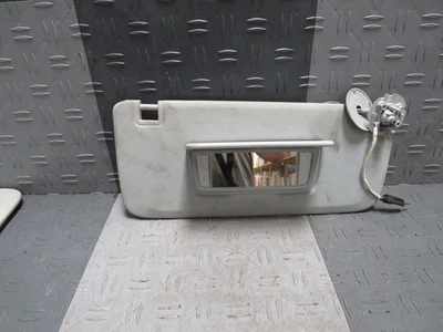 Chevrolet Blazer 2019-2024 parasol derecho gris OEM 84538134 Foto 1 de 2