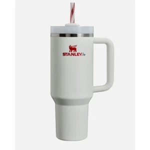 Stanley Mistletoe Twist Christmas Quencher H2.0 Flowstate Tumbler 40 OZ NEW - Picture 1 of 6