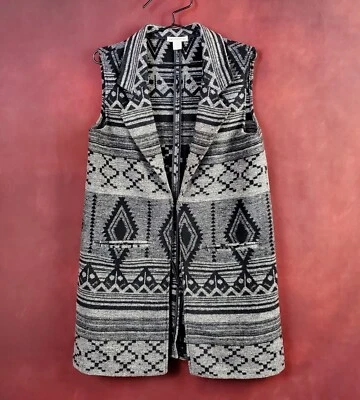 Colete de malha Artisan NY sem mangas entalhe lapela 1 gancho cinza e preto bolsos asteca M - Imagem 1 de 4
