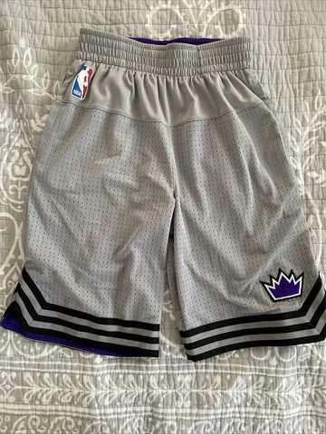 Adidas Sacramento Kings (NBA) Shorts (Gray) Youth Medium (YM) Cover