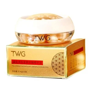 Fullerene Essence Hydrate & Lock in Moisture Tighten Skin Boost Elasticity D7A9 - Picture 1 of 18