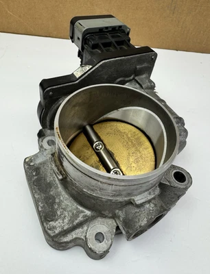 Buick Lacrosse Lucerna 2005-2009 Grand Prix GTP 3,8 L carrocería del acelerador Foto 1 de 4