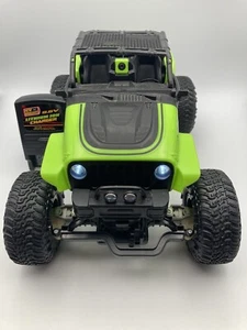 New Bright RC Dash Cam Rock Crawler 1:14 Jeep Trailcat Charger Works No Remote - Picture 1 of 17