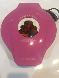 Bella Cucina Artful Food Brownie Bites Maker Mini Brownies Rosa Grillplatte - Bild 1 von 4