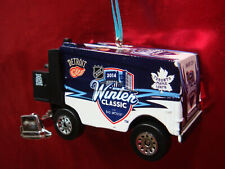 * NEW * NHL HOCKEY ZAMBONI 2014 WINTER CLASSIC WINGS vs LEAFS CHRISTMAS ORNAMENT