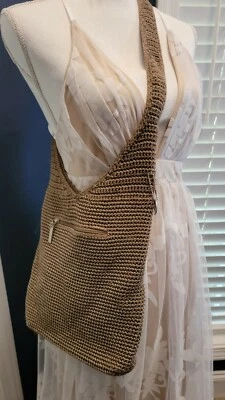 Bolso Hobo Vintage 'The Sak' Diseño Tejido Crochet Color Tostado Años 90 Envío Gratis Foto 1 de 4