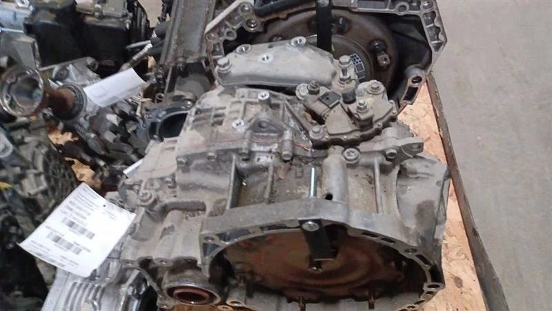 15-17 TIGUAN, Audi Q3 AWD Transmisión 6 velocidades 09M300036L QNU 2400127 Foto 1 de 4