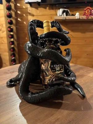 Kraken Rum Bottle Holder-700ml - Image 1 of 3