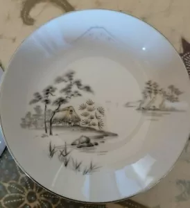 Vintage 1940's Mt. Fuji Sone China 2215 Dessert Bowl 5 1/2" Made In Japan - Picture 1 of 4
