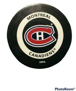Montreal Canadiens NHL 2000 Souvenir Official Game Hockey Puck In Glas Co VG - Picture 1 of 6