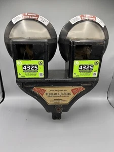 Vintage Duncan Double Parking Meter Housing , Duncan 60 original Double - Picture 1 of 4