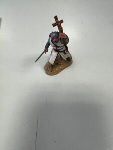 FOOT KNIGHT WITH SWORD AND CRUCIFIX  MK003 - NO BOX