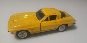 MAJORETTE CORVETTE Sting Ray '63-S Diecast Car 1:32 YELLOW CHEVROLET 1963 - Picture 1 of 6