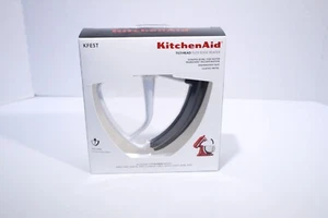 Batidor de borde flexible con cabezal inclinable KitchenAid KFE5T - Imagen 1 de 12