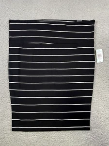 Torrid Black & White Striped Fold Over Stretch Skirt Womens Plus Size 2 - Picture 1 of 11