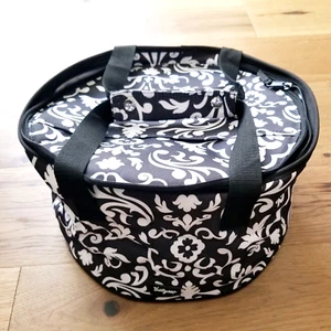 NEW! Thirty One Around We Go Thermal Hot or Cold Insulated Picnic Party Carrier - Picture 1 of 13