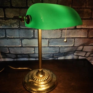 VTG Underwriters Laboratories Emerald Green Glass Shade Desk Bankers Lamp - Picture 1 of 9