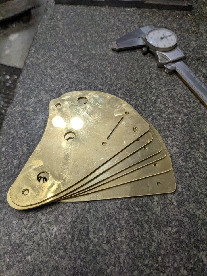 Extensión golpeador de latón para guitarra/tornillos modificados estilo Alligator Strat Foto 1 de 1