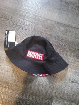 Sombrero de cubo reversible Marvel para niños talla juvenil Foto 1 de 2