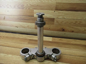 KTM 440 EXC MXC 1995 KTM 440 EXC MXC 1995 LOWER TREE CLAMP - Picture 1 of 5