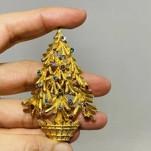 Vintage Mylu Christmas Tree Brooch Pin Gemstone Rhinestone Gold Jewels Crystal - Picture 1 of 8