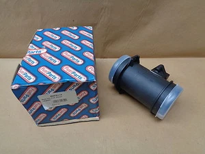 NEW Genuine Fuel Parts MAFS114 BOSCH 0281002384 AIR MASS SENSOR MERCEDES C CLASS - Picture 1 of 4