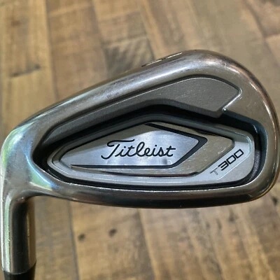 LH Titleist T300 Pitching Wedge 43° Kuro Kage Graphite Shaft Regular Flex LEFT - Image 1 of 4