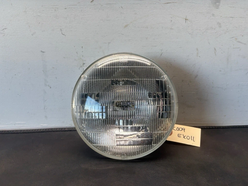 Bombilla de faro Porsche 944 Sylvania  Foto 1 de 3