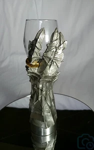 Royal Selangor Lord of the Rings Pewter Gauntlet of Sauron Flute - Picture 1 of 12