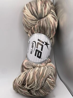 Hilos de hielo teñidos a mano de mezcla de nailon de cachemir DK 78499 3,5 OZ 246 yardas crema topo+ Foto 1 de 4