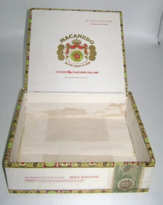 1970's  Wood Cigar Box Jamaican Macanudo Portofino Cafe - Picture 1 of 8