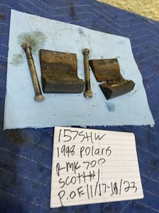 1998 Polaris Rmk 700 Slp Tri Keel Skis Rubber Bumpers Mounting Bolts 157 - Picture 1 of 8