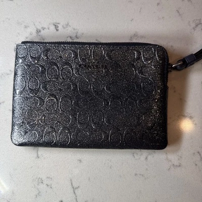 PULSERA COACH ESQUINA CREMALLERA F58034 CHAROL GRABADO Foto 1 de 4