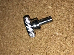 Tornillo de pie prensatelas Brother Project Runway  - Imagen 1 de 1