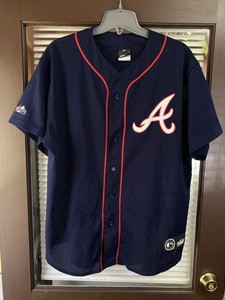 black braves jersey