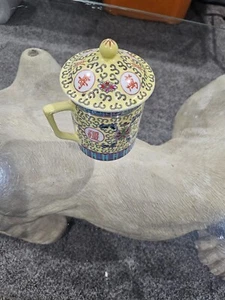 Vintage Chinese Yellow Familia Rose Tea Pot With Lid - Picture 1 of 6