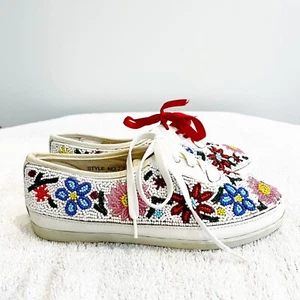Vintage 90s White Beaded Floral Sneakers Womens 5M Lace-Up Flat Shoes Colorwerks - Picture 1 of 11