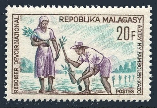 Malagasy 380 two stamps, MNH. Michel 545. Reforestation 1966, as national duty. - Image 1 of 1