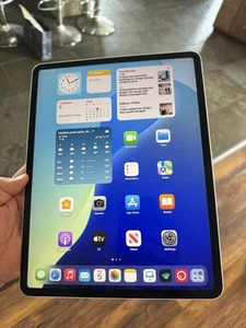 Apple iPad Pro 4th Gen 128GB 12.9" - Afbeelding 1 van 6