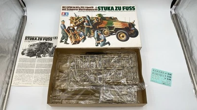  TAM35151 Tamiya Sd.Kfz. 251/1 Ausf.D Stuka ZU Fuss 1/35 - Immagine 1 di 2