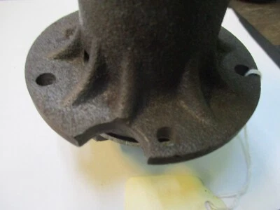 Mercedes Benz water pump 190c, 200, 200D, 200b  200sb,  200SE, 200seb, W111,NOS - Image 1 of 4