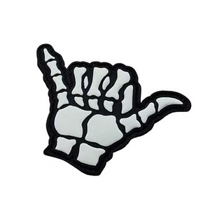 Shaka Colgar Suelto PVC Brillo Oscuro GITD Gesto Hueso Mano Esqueleto Parche - Imagen 1 de 2
