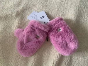 UGG girls Fur Gloves Bnwt 4-6 Years - Picture 1 of 3