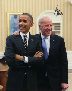 President Joe Biden Signed Autograph 8x10 Photograph w/ Barack Obama - JSA COA - Picture 1 of 4
