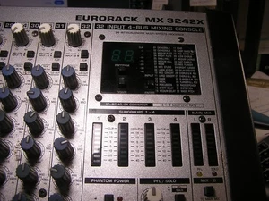 Behringer Eurorack MX 3242X 32 Input 4 Bus Mixing Console Excellent Used Cond. - Picture 1 of 15