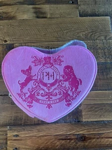 Rosa SILBER PARIS HILTON SCHMINKKOFFER HERZFORM NEU OHNE ETIKETT SOOO NIEDLICH - Bild 1 von 11