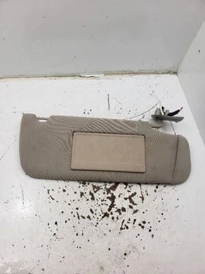 Passenger Sun Visor Illuminated Single Visor Fits 03-06 ESCALADE 743862 - Image 1 of 4